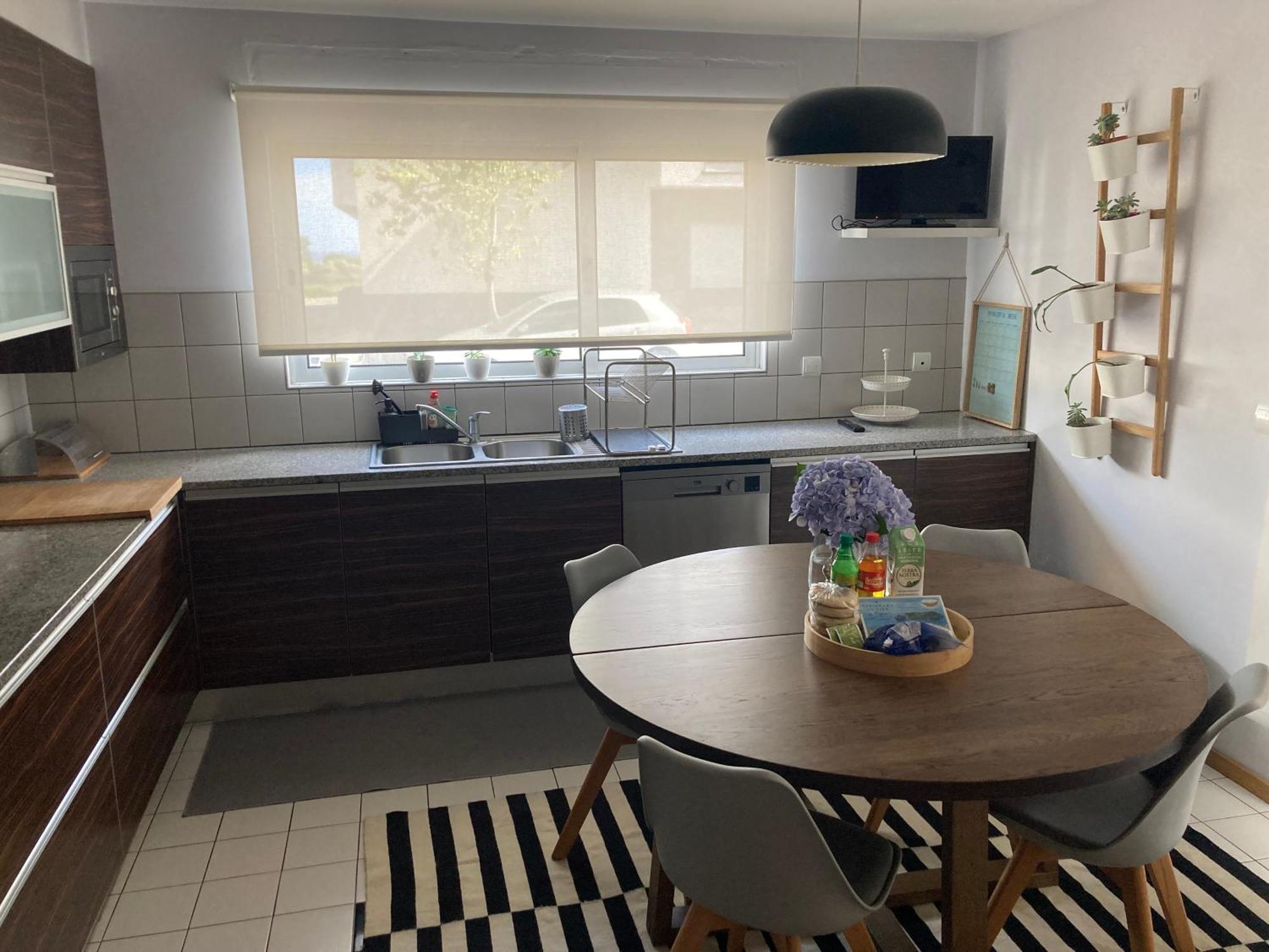 Oliveira House